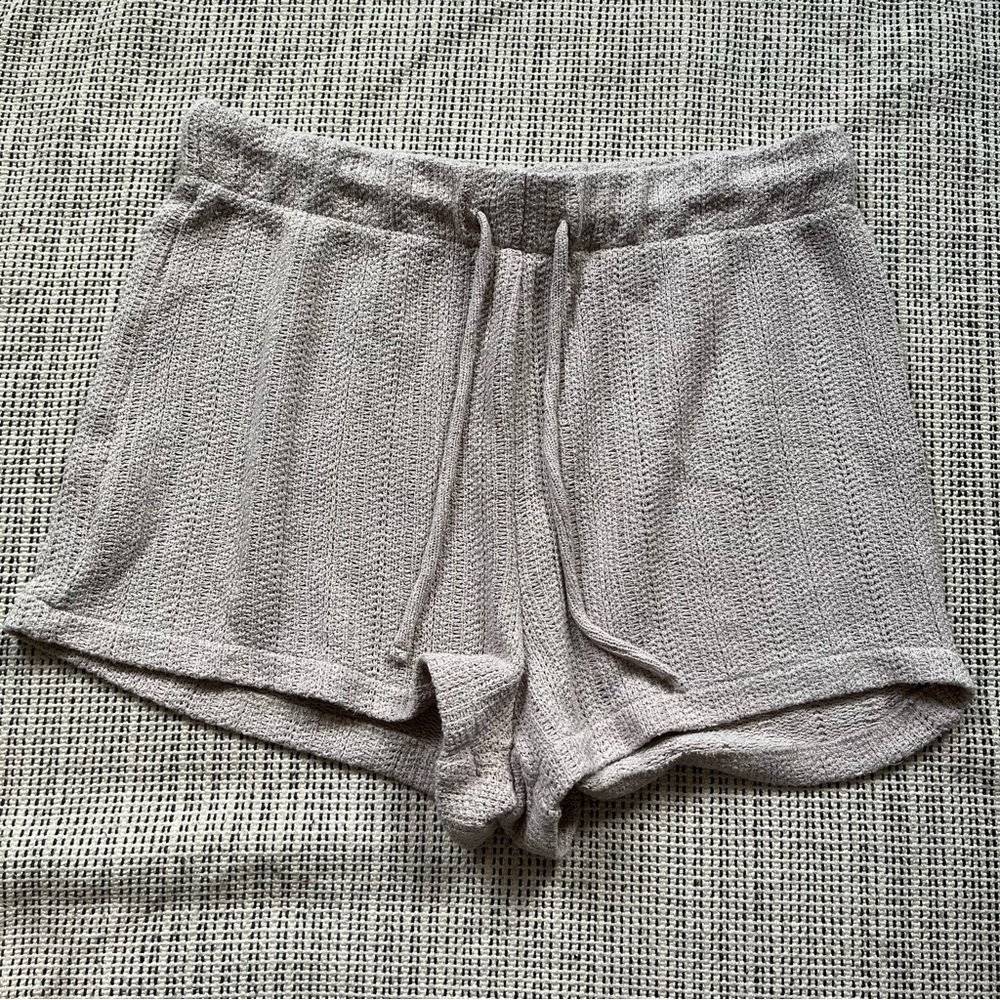 H&M Taupe Bohemian Crochet Shorts Size Medium